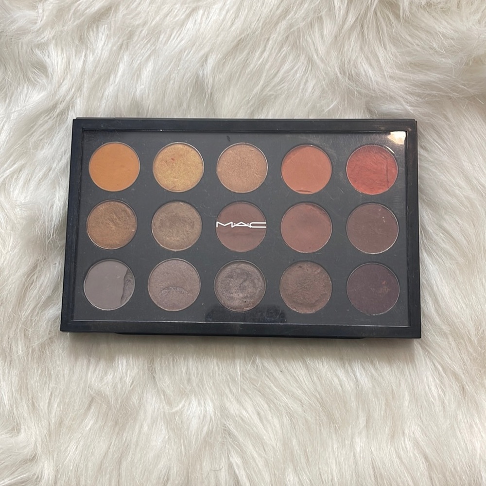 MAC & Makeup Geek Eyeshadows